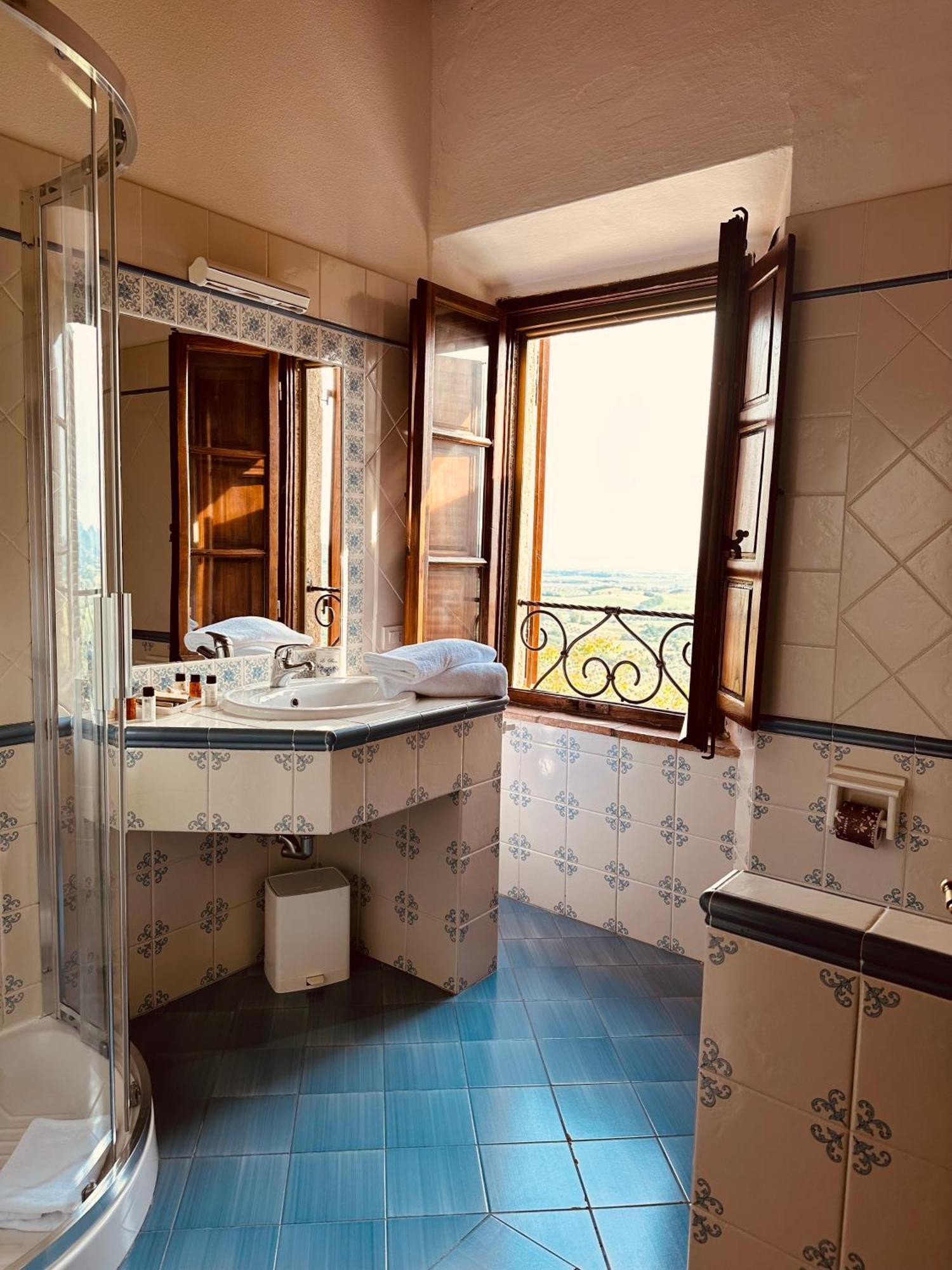 Tenuta Di Montemassi Fattoria Ngoại thất bức ảnh